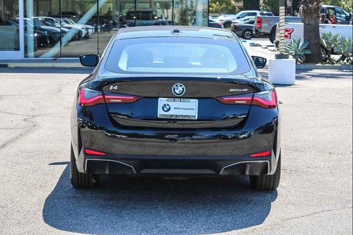 Black Sapphire Metallic 2023 BMW i4 Gran Coupe eDrive40