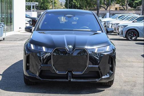 Black Sapphire Metallic 2026 BMW iX xDrive45