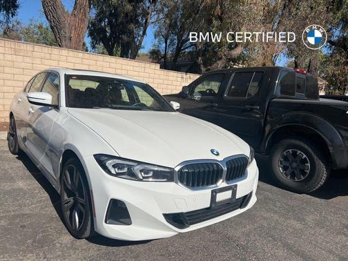 Alpine White 2024 BMW 330 330i