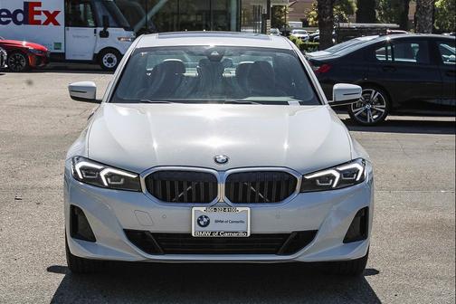 Alpine White 2024 BMW 330 330i