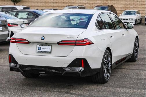 Alpine White 2027 BMW 530 i