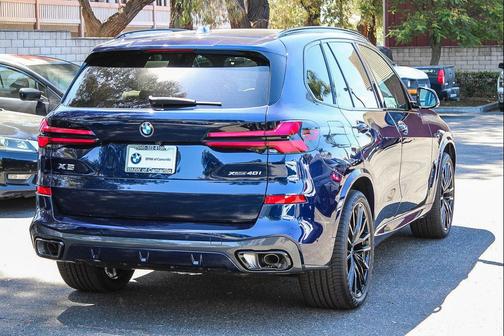 Tanzanite Blue II Metallic 2026 BMW X5 xDrive40i