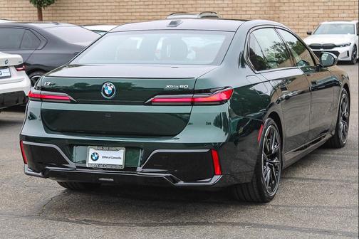 490/Vctq 2026 BMW i7 xDrive60