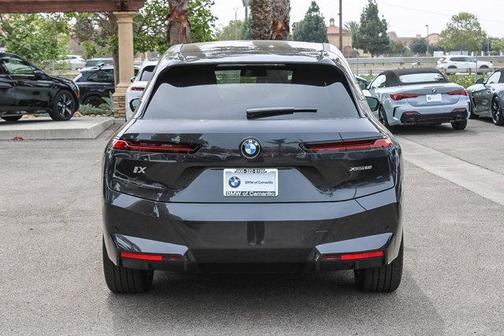 Dark Graphite Metallic 2026 BMW iX xDrive60