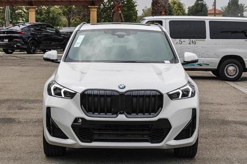 Alpine White 2026 BMW X1 xDrive28i
