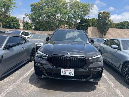 Black Sapphire Metallic 2020 BMW X5 sDrive40i