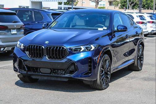 Tanzanite Blue II Metallic 2026 BMW X6 xDrive40i