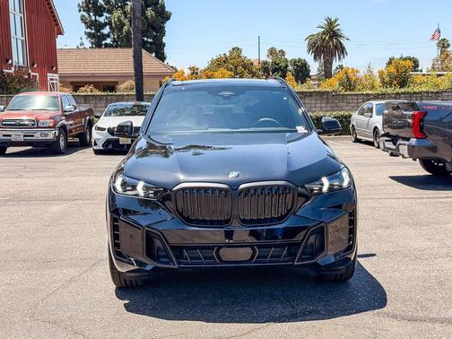 Black Sapphire Metallic 2026 BMW X5 sDrive40i
