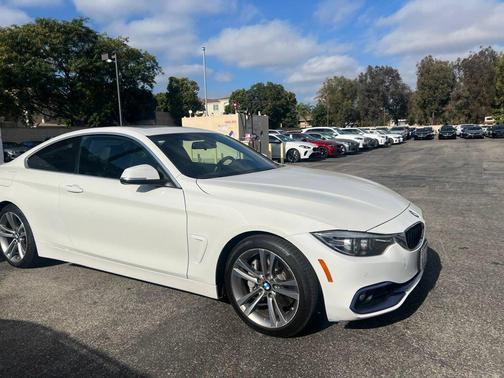Alpine White 2019 BMW 440 i