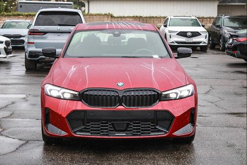 Vegas Red Metallic 2026 BMW 330 NA