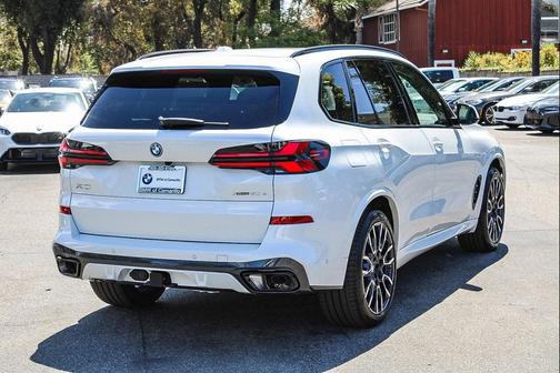 Mineral White Metallic 2026 BMW X5 PHEV xDrive50e