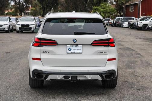 Alpine White 2026 BMW X5 xDrive40i