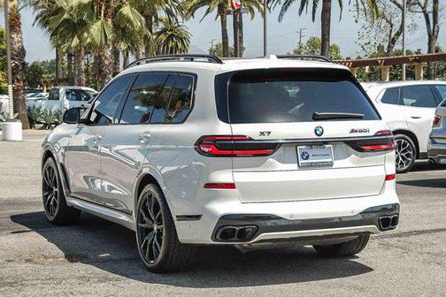 Alpine White 2024 BMW X7 M60i