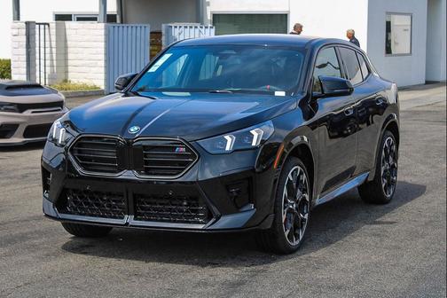 Black Sapphire Metallic 2026 BMW X2 M35i