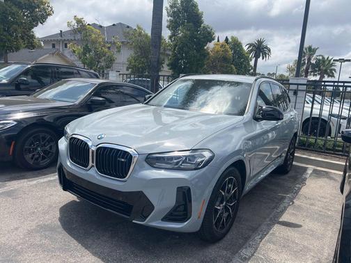 Brooklyn Grey Metallic 2024 BMW X3 M40i