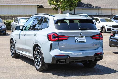 Brooklyn Grey Metallic 2024 BMW X3 M40i