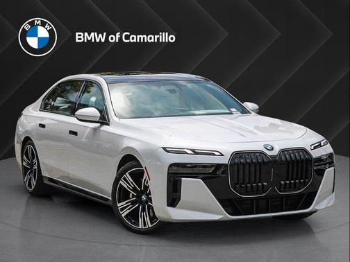 Mineral White Metallic 2026 BMW 740 740i