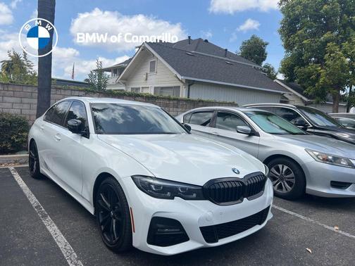 Alpine White 2022 BMW 330 330i