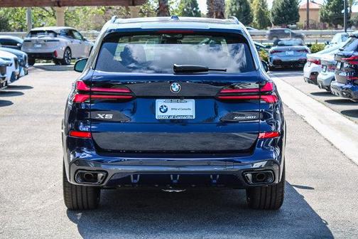 Tanzanite Blue II Metallic 2026 BMW X5 xDrive40i
