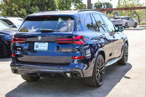 Tanzanite Blue II Metallic 2026 BMW X5 xDrive40i