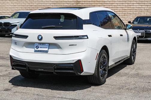 Alpine White 2026 BMW iX xDrive60