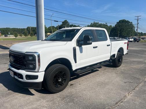 2025 Ford F-250 XL