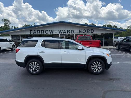 White Frost Tricoat 2018 GMC Acadia SLE-2