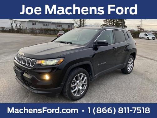 Photo 1 of 21 of 2022 Jeep Compass Latitude Lux