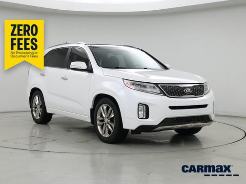 White 2014 Kia Sorento SX