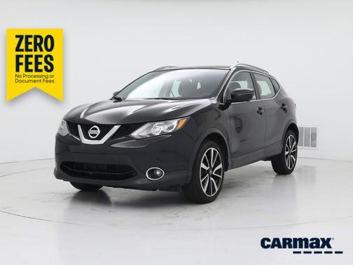 Black 2017 Nissan Rogue Sport SL