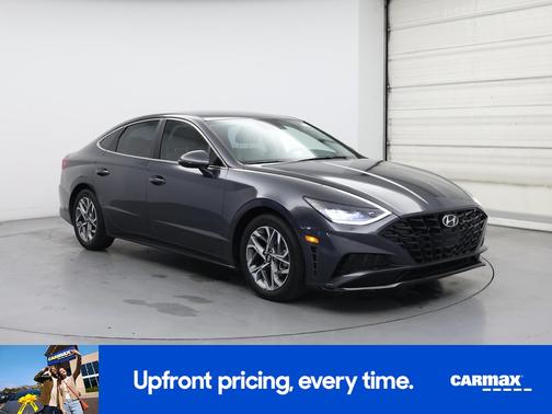 2022 Hyundai SONATA SEL