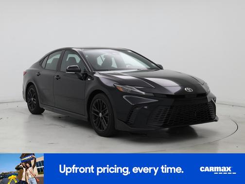 Black 2025 Toyota Camry SE