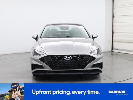 2022 Hyundai SONATA SEL