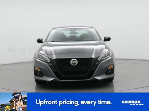 2022 Nissan Altima SR
