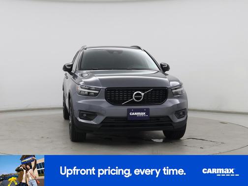 2019 Volvo XC40 T5 R-Design