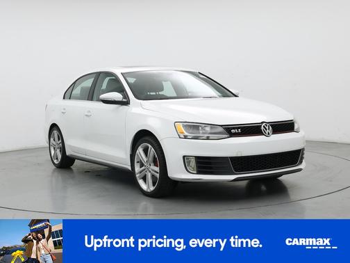 White 2015 Volkswagen Jetta GLI SE