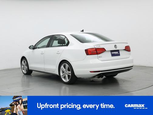 White 2015 Volkswagen Jetta GLI SE