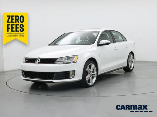 White 2015 Volkswagen Jetta GLI SE