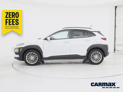 White 2018 Hyundai KONA SEL