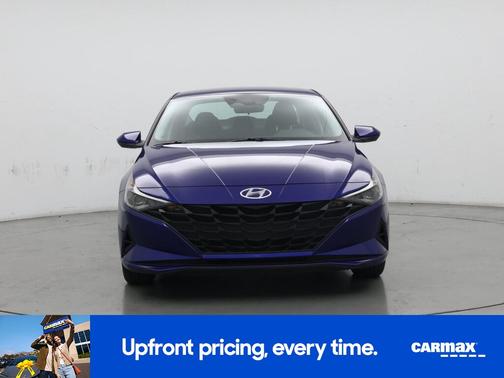 2023 Hyundai ELANTRA SE