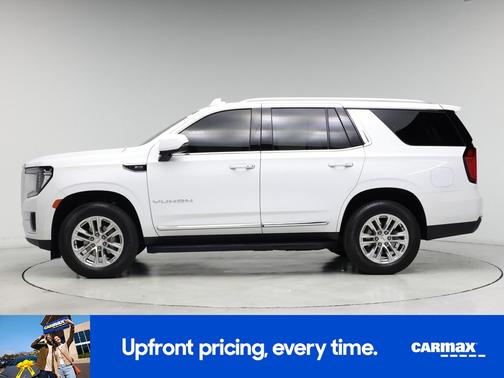 White 2024 GMC Yukon SLT