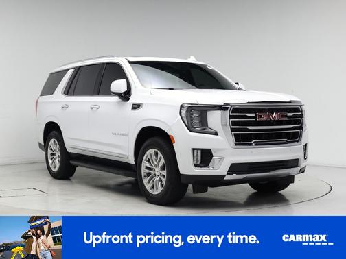 White 2024 GMC Yukon SLT