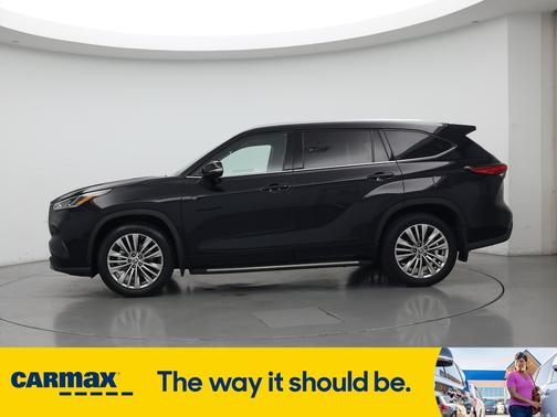 2022 Toyota Highlander Platinum