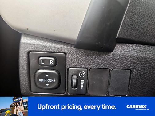 Silver 2019 Toyota Corolla SE