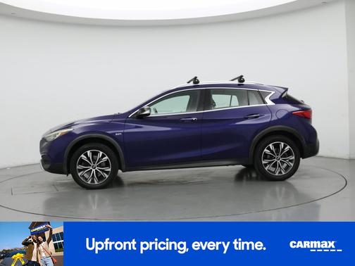 2018 INFINITI QX30 Luxury