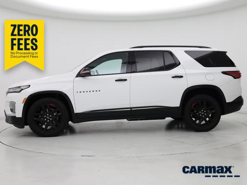 White 2024 Chevrolet Traverse Limited Premier