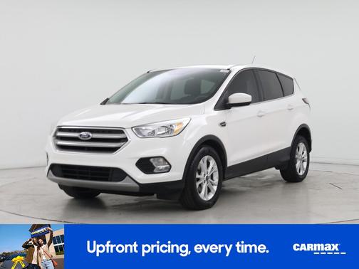 White 2017 Ford Escape SE