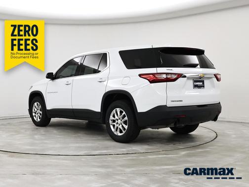 White 2020 Chevrolet Traverse LS