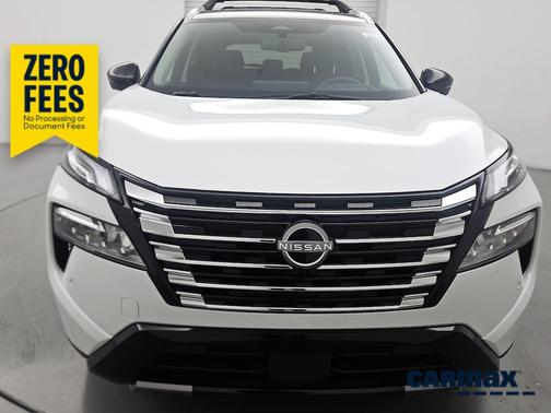 White 2025 Nissan Rogue Platinum