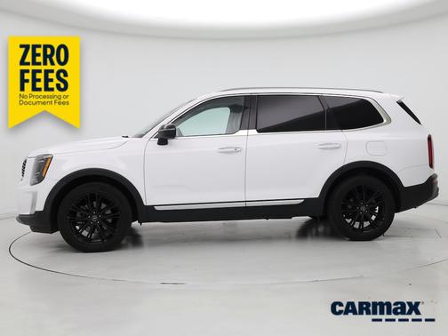 White 2021 Kia Telluride S